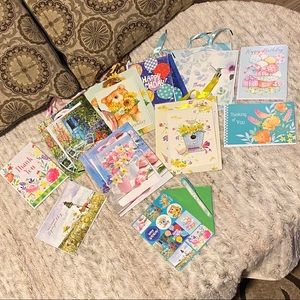 🎁💌19pc Gift Bag & Assorted Greeting Card Sets💌🎁